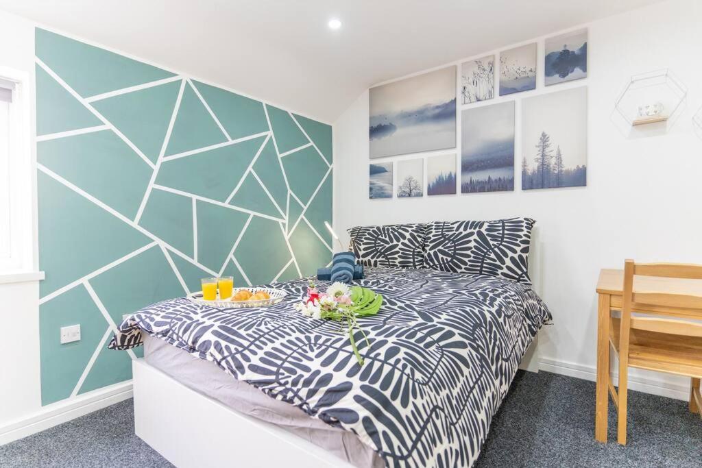 Stylish Studio In Moseley Village Бирмингем Экстерьер фото